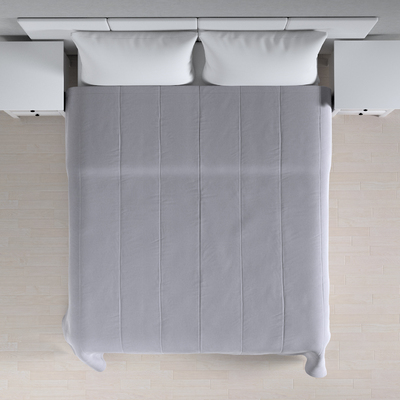 Velvet-Tagesdecke mit Streifen-Steppung von der Kollektion Velvet, Stoff: 704-36