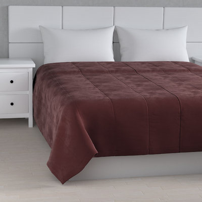 Sengetæppe quiltet<br/>i 25cm striber i velour fra kollektionen Velvet, Stof: 704-37