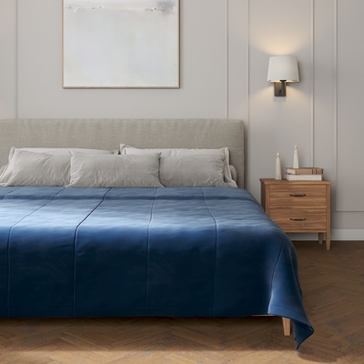 Sengetæppe quiltet<br/>25cm striper i velour