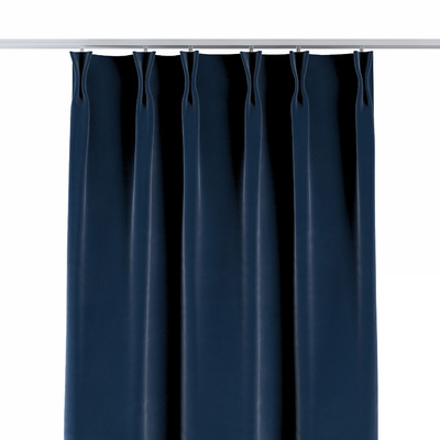 Double pinch pleat curtain