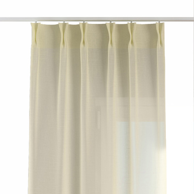 Double pinch pleat curtain