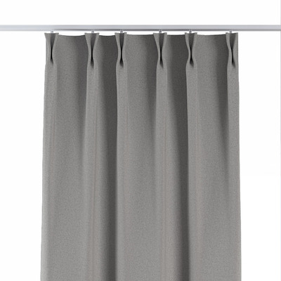 Double pinch pleat curtain