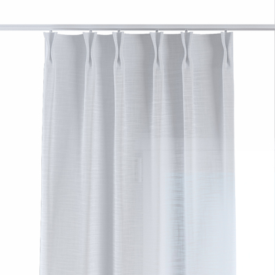 Double pinch pleat curtain