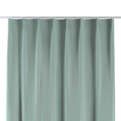 Single pinch pleat curtain