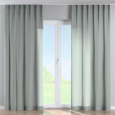 Single pinch pleat curtain