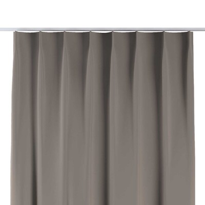 Single pinch pleat curtain