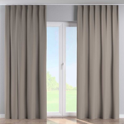 Single pinch pleat curtain
