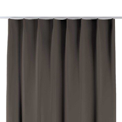 Single pinch pleat curtain