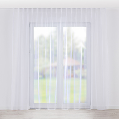 Net curtain with single pinch pleat