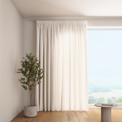 Pencil pleat curtain