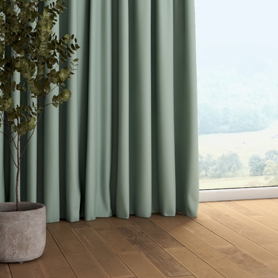 Pencil pleat curtain