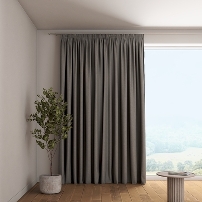 Pencil pleat curtain