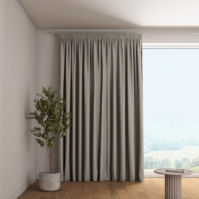 Pencil pleat curtain