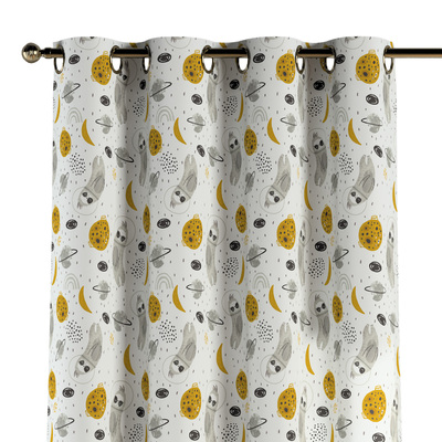 Eyelet curtains