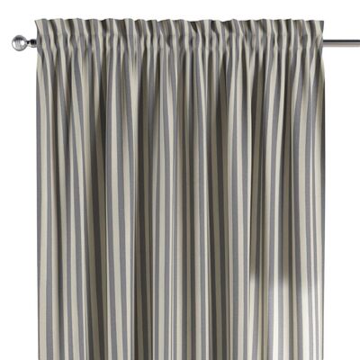 Slot and frill curtain