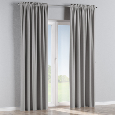 Slot and frill curtain