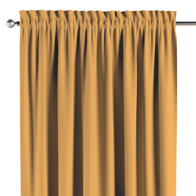 Slot and frill curtains