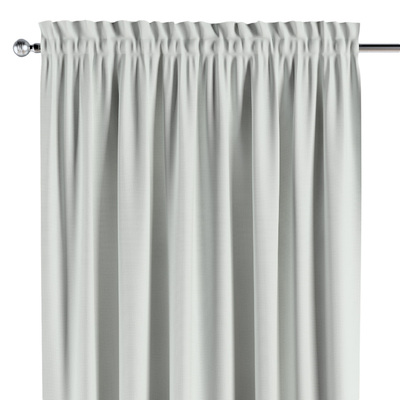 Slot and frill curtain