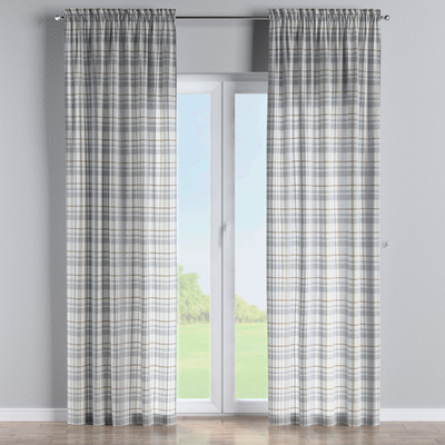 Slot and frill curtain