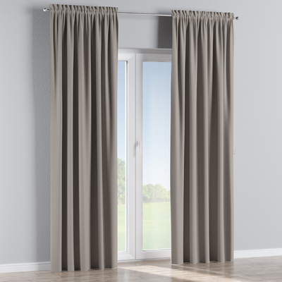 Slot and frill curtain