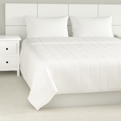 Sengetæppe quiltet<br/>10cm striber