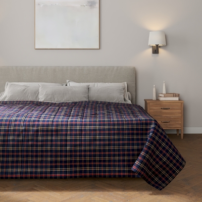 Stripe quilted throw in collection Quadro, fabric: 142-68