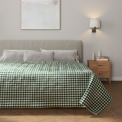 Sengetæppe quiltet<br/>10cm striber fra kollektionen Quadro, Stof: 144-34