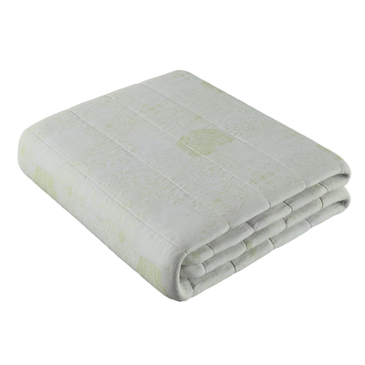 Sengetæppe quiltet<br/>10cm striber fra kollektionen Secret Garden, Stof: 144-86
