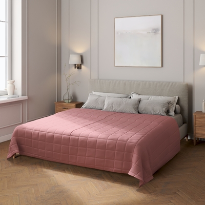 Check quilted throw