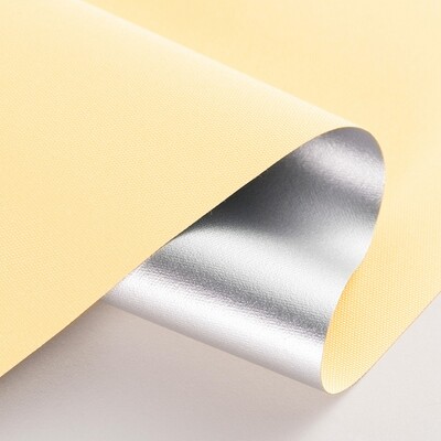 Rullegardiner - Blackout Silver 057 fra kolleksjonen Rullegardiner - Blackout Silver, Stoffets bredde: 057
