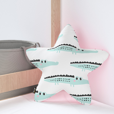 Lucky Star pagalvėlė 52x15x52cm kolekcijoje Magic Collection, audinys: 500-11