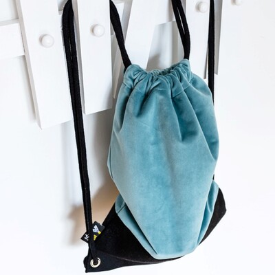 Kiddy Velvet string backpack 28x40cm in collection Posh Velvet, fabric: 704-16