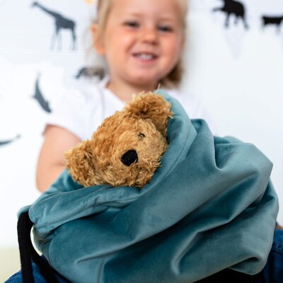 Kiddy Velvet string backpack 28x40cm in collection Posh Velvet, fabric: 704-16