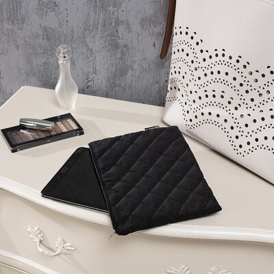 Etui na tablet Velvet 27,5 X 20CM a kollekcióból Velvet  Lakástextil, Dekoranyag: 704-17