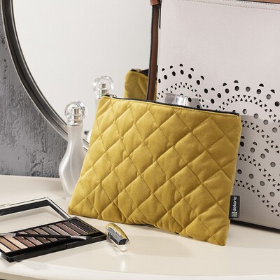 Etui na tablet Velvet 27,5 X 20CM a kollekcióból Velvet  Lakástextil, Dekoranyag: 704-27