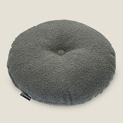Round pillow with button