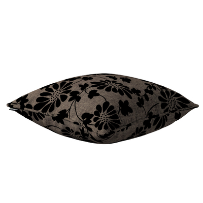 Pudebetræk<br/>Gabi med kant 60 x 60 cm fra kollektionen Living 2, Stof: 162-10