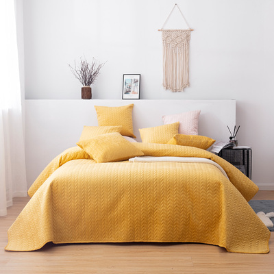 Tagesdecke Silky Chic 220x240cm yellow