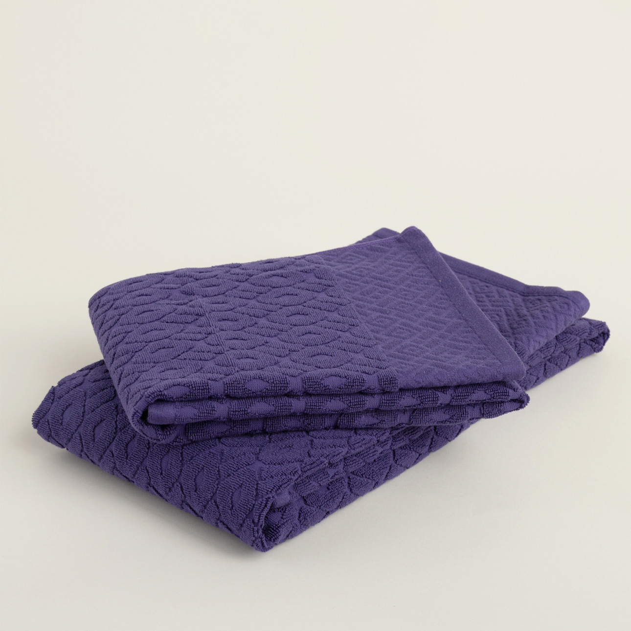 Badetuch Lattice 70x140 cm deep violet, 70 x 140 cm günstig online kaufen