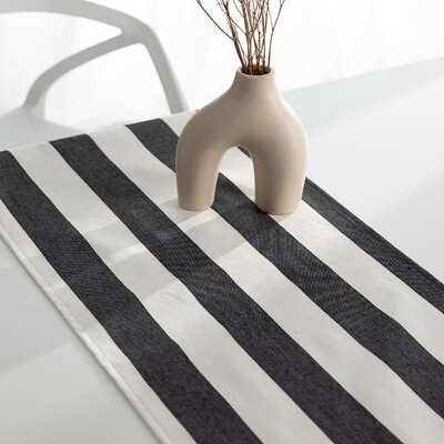 Table runner with valance 40x160 cm 40x160 in collection Quadro, fabric: 143-92