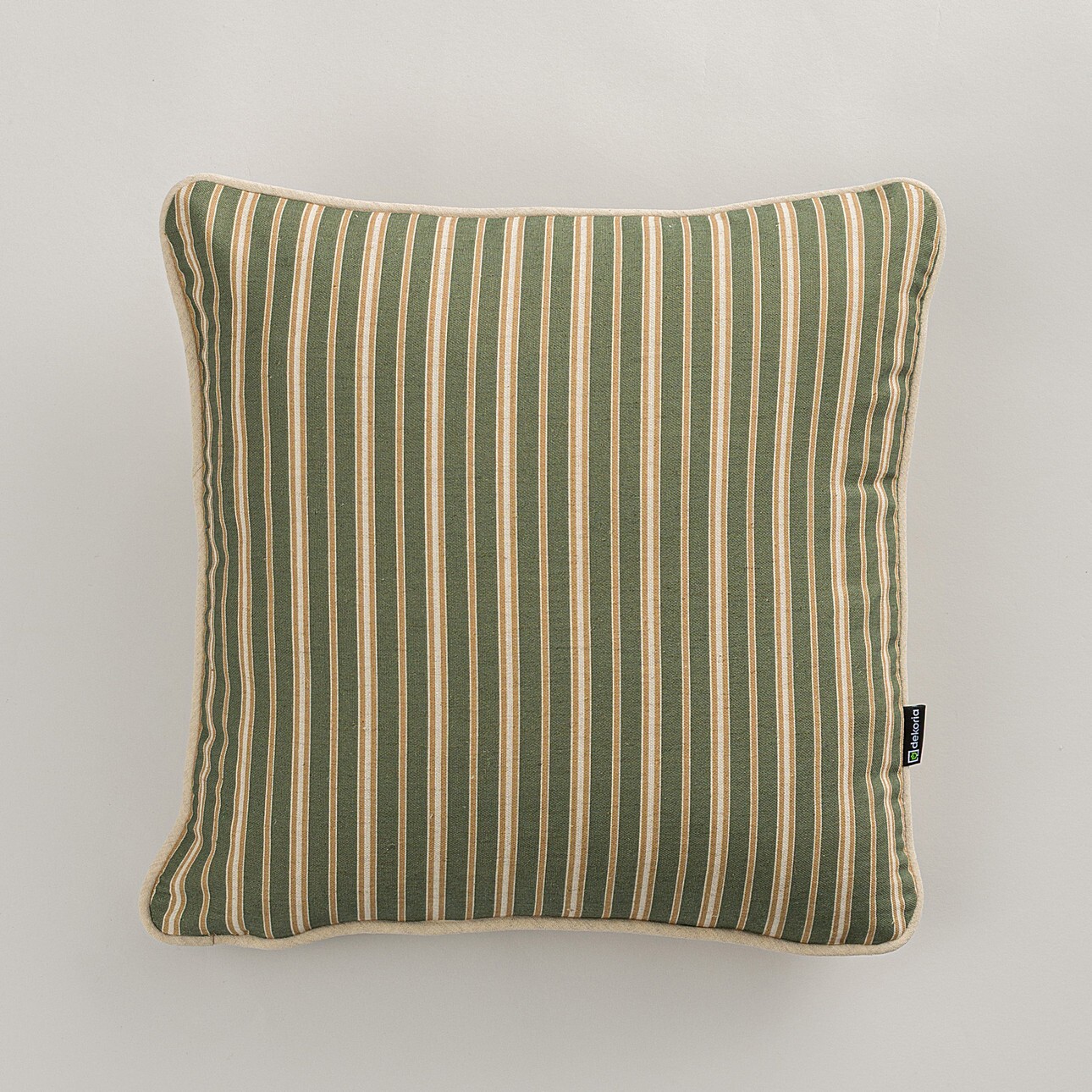 Levně Dekoria Povlak na polštář Classic Stripe Olive 45x45 cm, 45x45