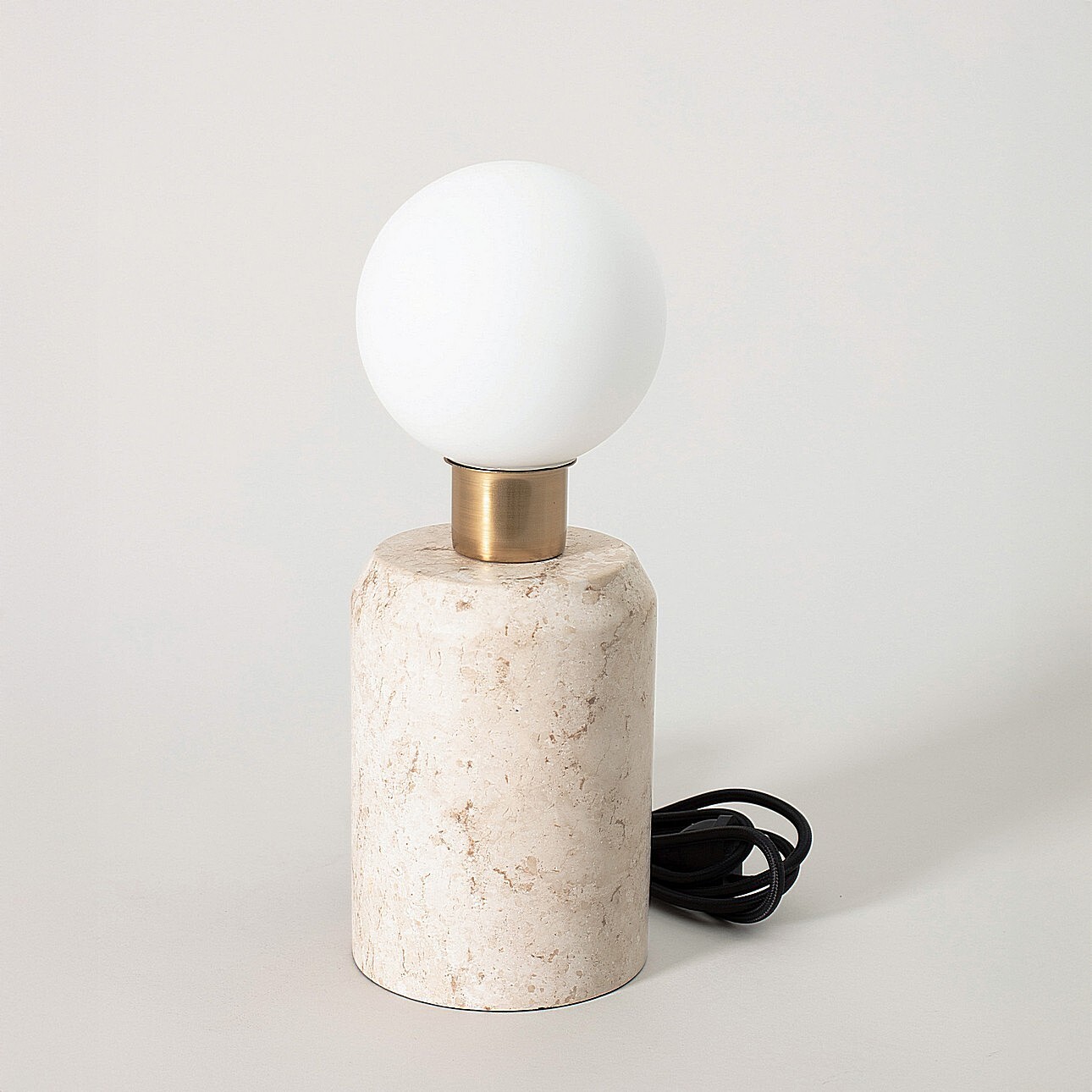 Levně Dekoria Stolní lampa Solis 32 cm, 13x13x32 cm