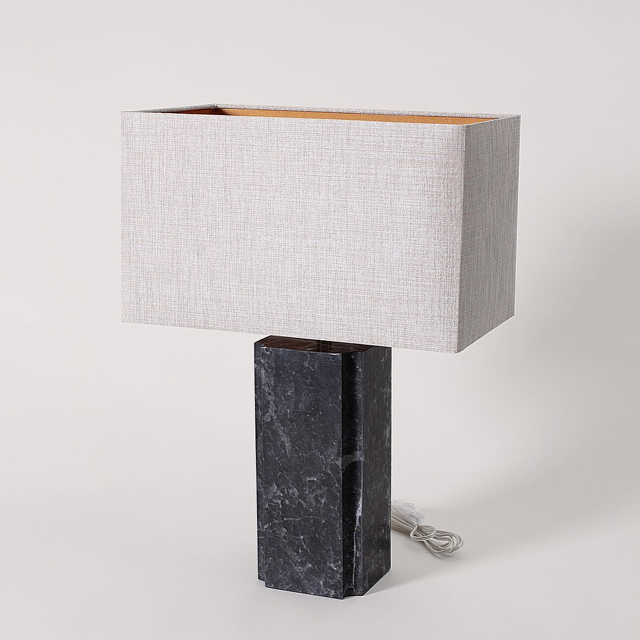 Levně Dekoria Stolní lampa Saxum 31 cm, 42x25x58 cm