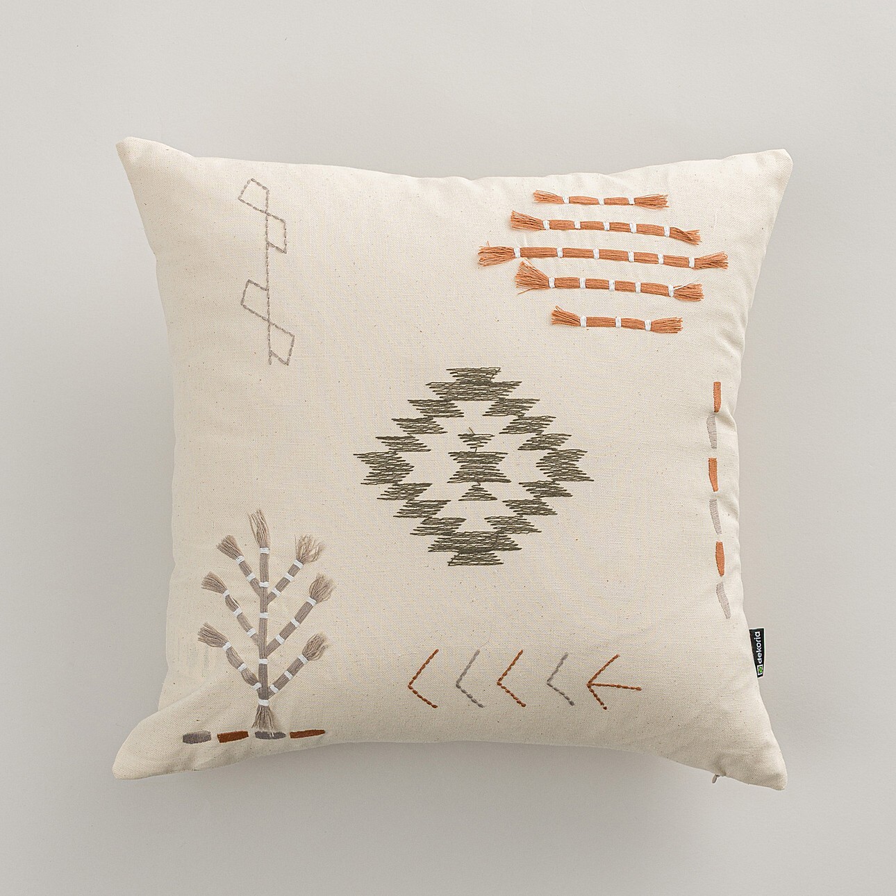 Levně Dekoria Povlak na polštář Boho Root 45x45 cm, 45x45