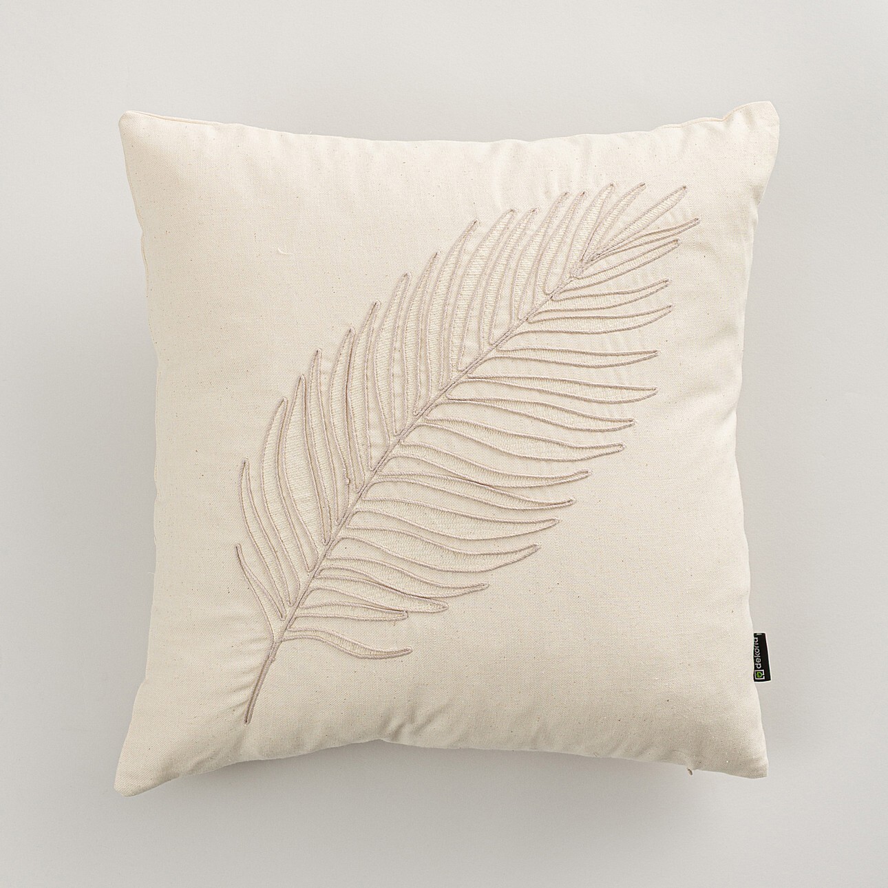 Levně Dekoria Povlak na polštář Botaniqa Palm 45x45 cm, 45x45