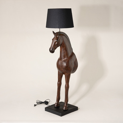 Lampa podłogowa Horse 47x40x155 cm