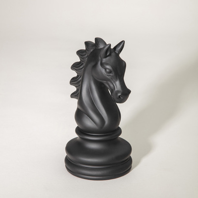 Figura szachowa Skoczek 12x10x21 cm