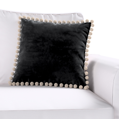 Kissenhülle Wera mit Bommeln 45 x 45 cm von der Kollektion Velvet, Stoff: 704-17
