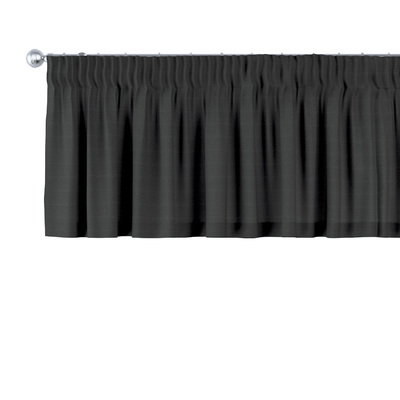 Pencil pleat pelmet