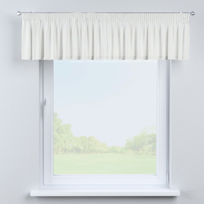 Pencil pleat pelmet